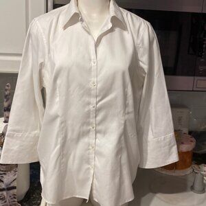 Z Lands End solid white 3/4 sleeve no iron regular size Oxford shirt XL. EUC